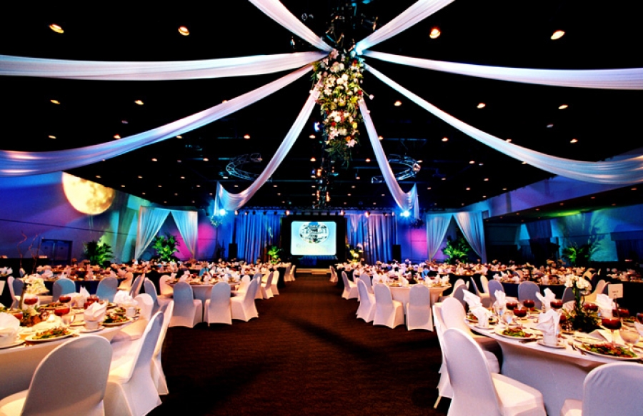 Cost-Saving Tips for Working with Corporate Event Production Companies