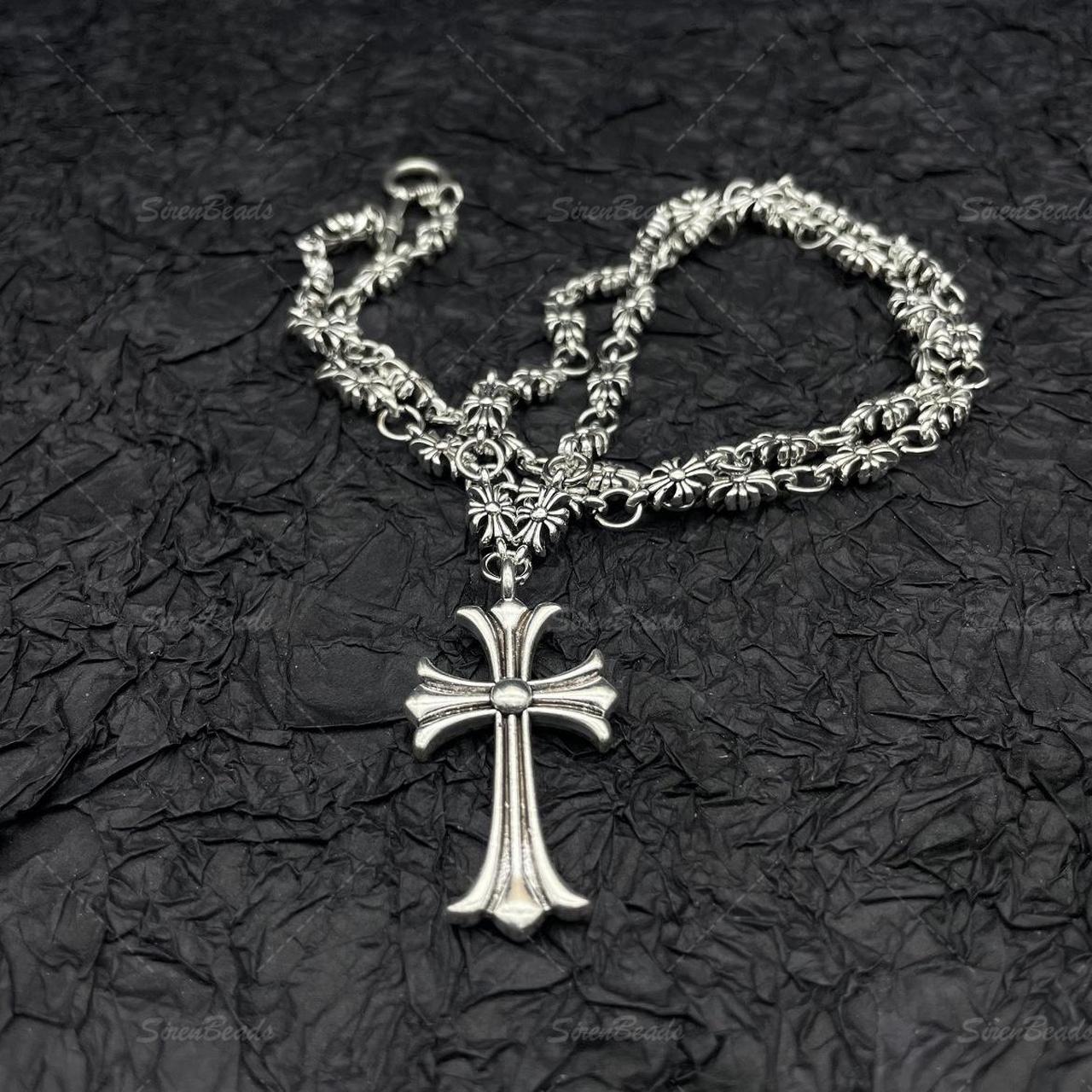 The Rise of Chrome Hearts Necklaces in Fashion Culture