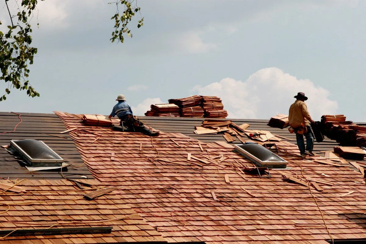 How to Choose the Best Roofing Material for NYC's Unique Climate