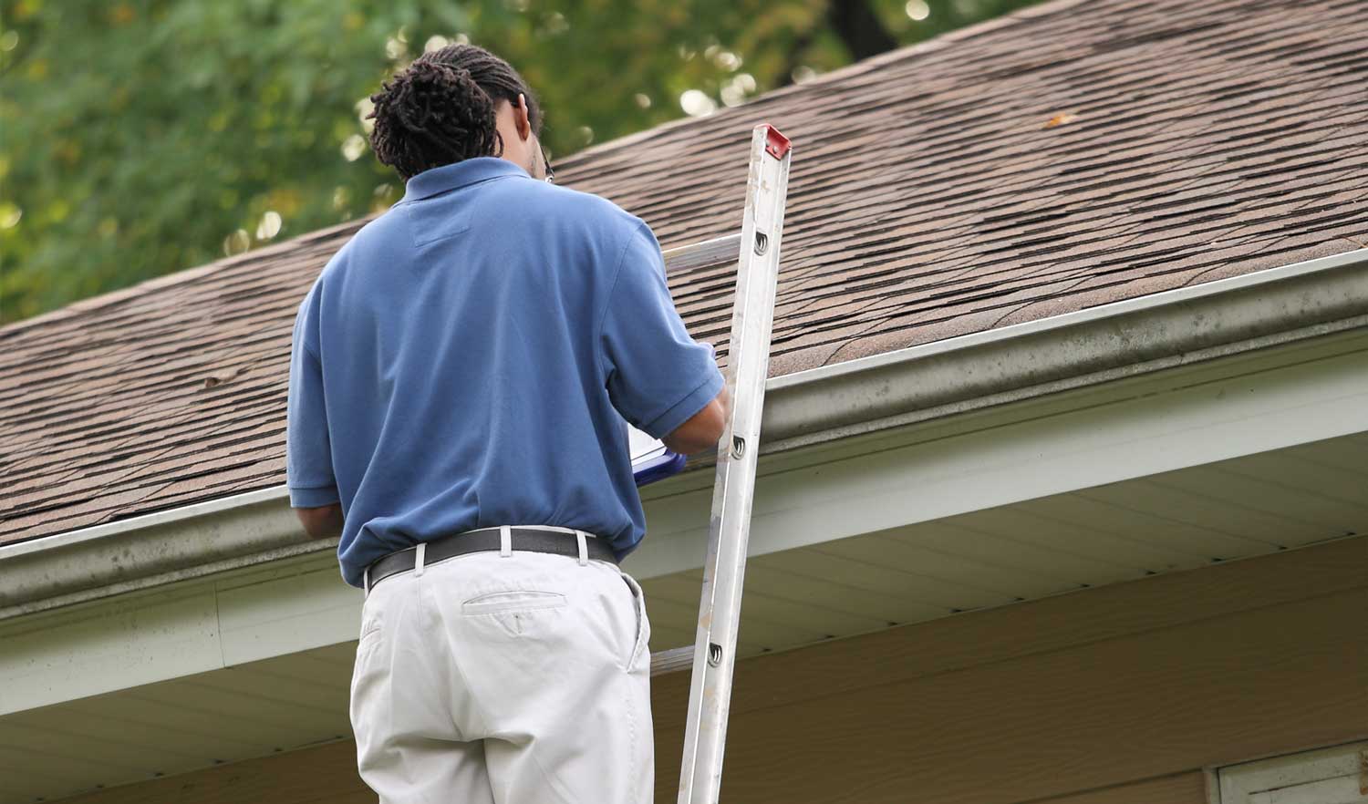 Installing a roof in New York City