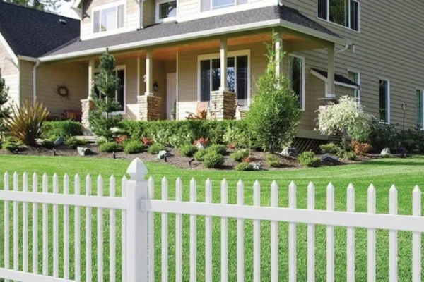 modern fence services