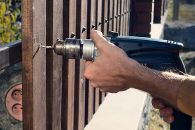 fence contractors in Markham